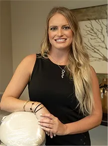 Dr. Jennalee DiCicco, DMD